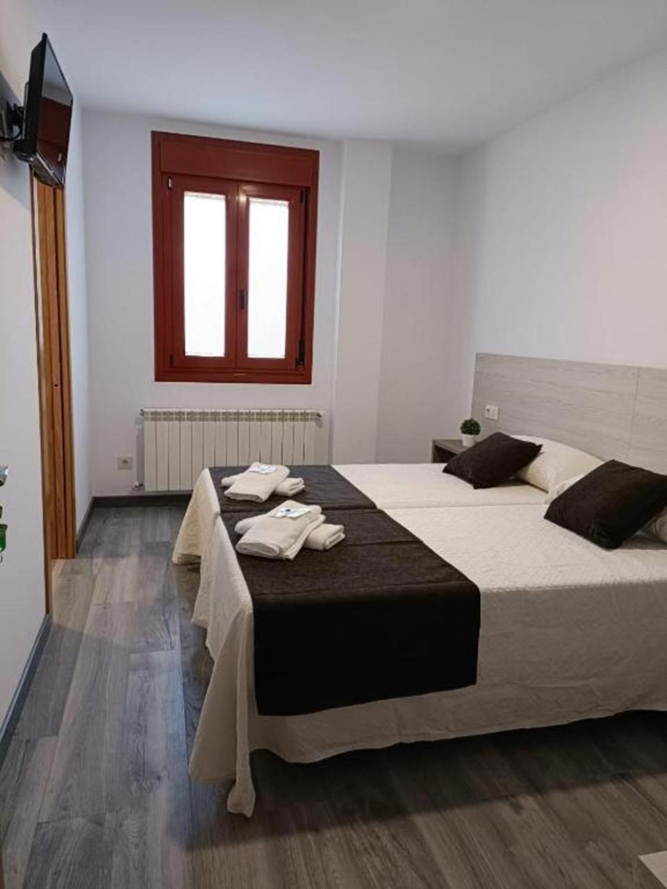Arzúa Albergue Miraiso מראה חיצוני תמונה